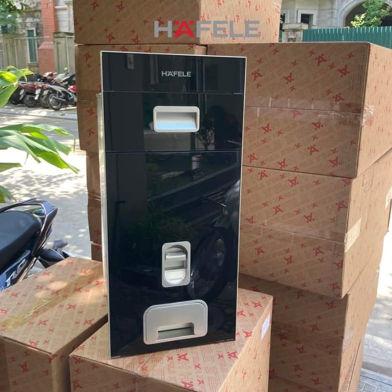 Alternative view of THÙNG GẠO MẶT GƯƠNG ĐEN HAFELE 549.32.991