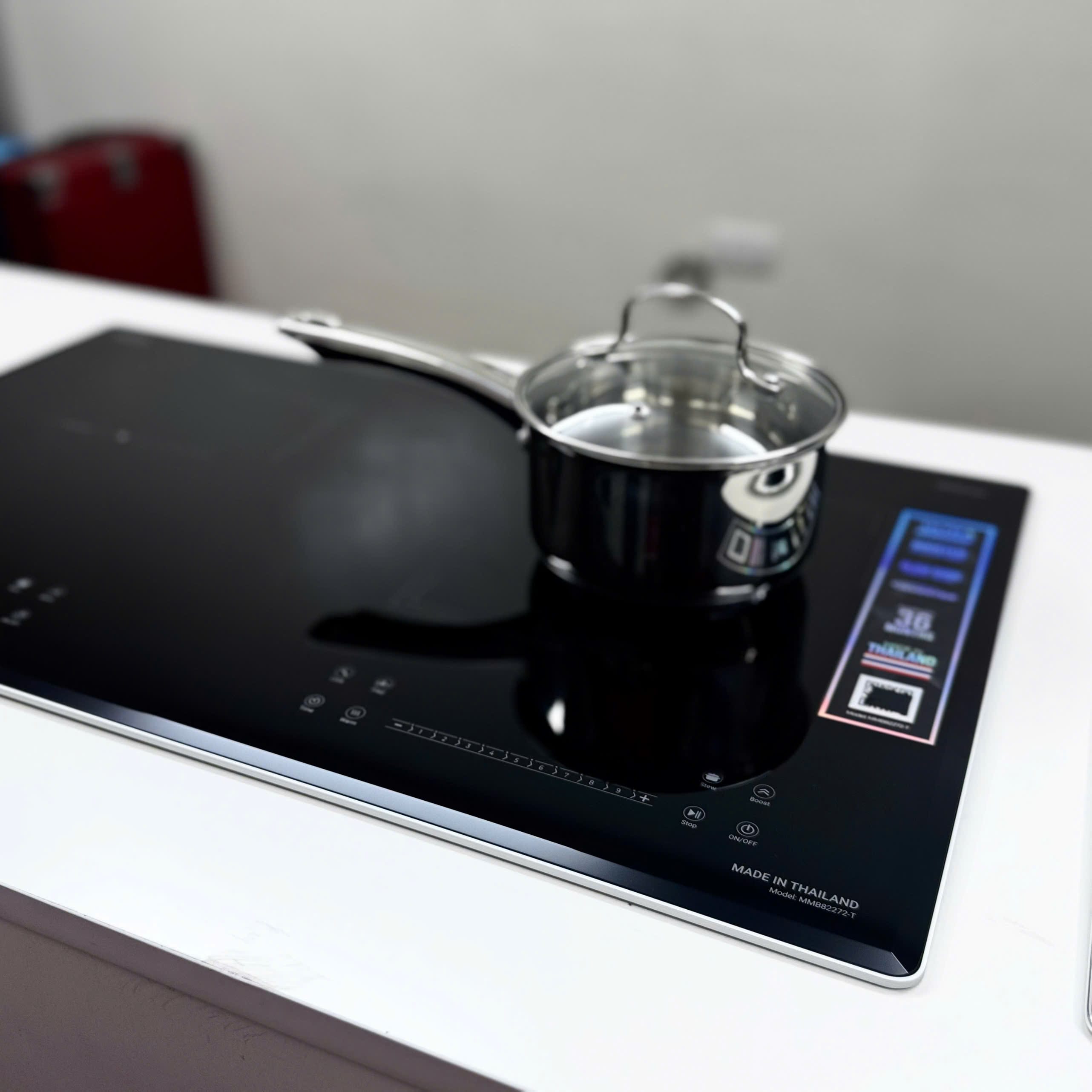 BẾP ĐÔI ĐIỆN TỪ SUNHOUSE MAMA MMB82272 Thailand- BH toàn quốc